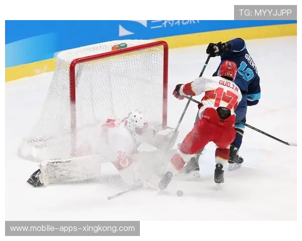 冰球球队紧凑防守创造多次反击机会